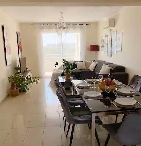 Summer Breeze By Nissi Ajia Napa